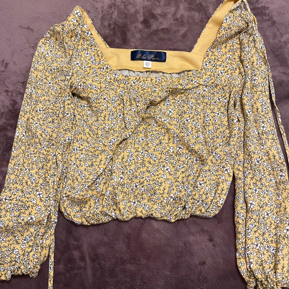 Floral top